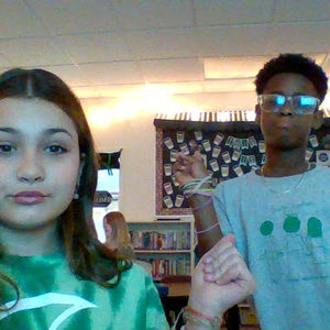 Meet your Posher, Ava